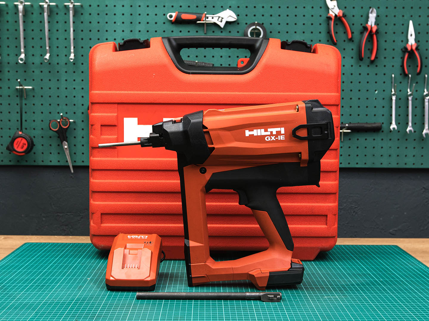 Гвоздезабивной пистолет для изоляции Hilti GX-IE  (03-16104)
